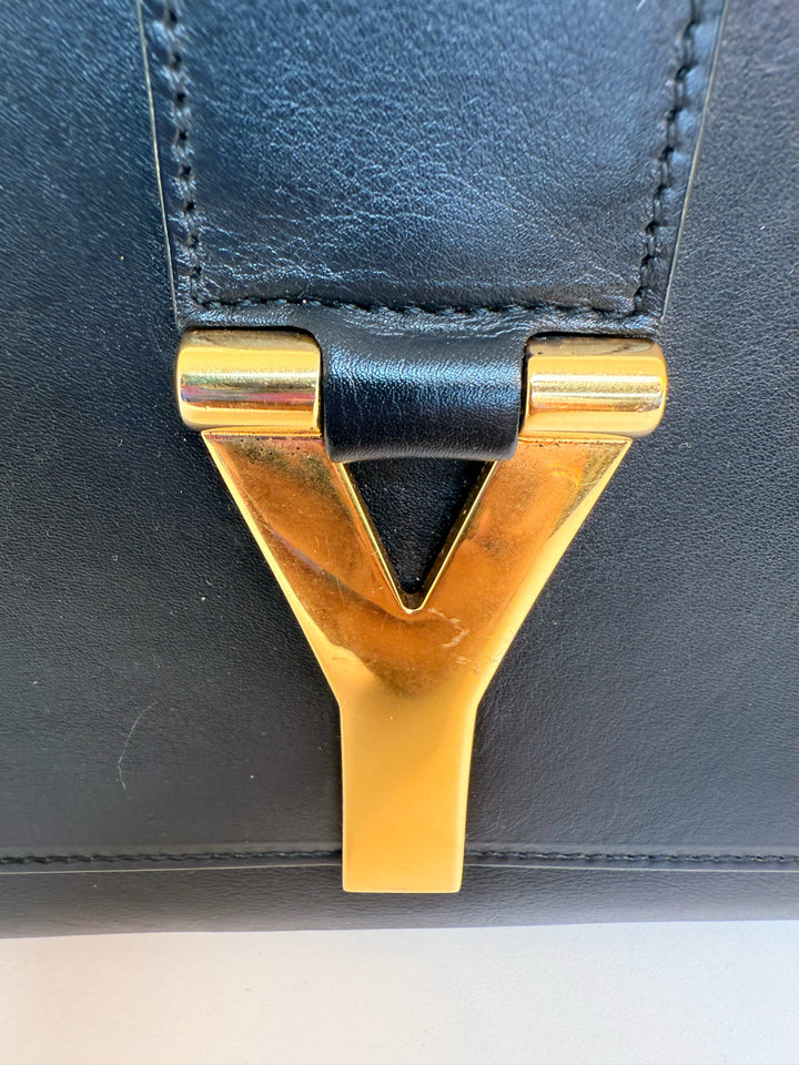 Yves Saint Laurent Black w/ Y Logo Designer Bag
