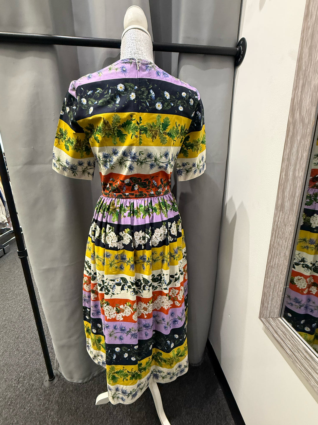Oscar De La Renta Stripe Floral Print Dress Size 4