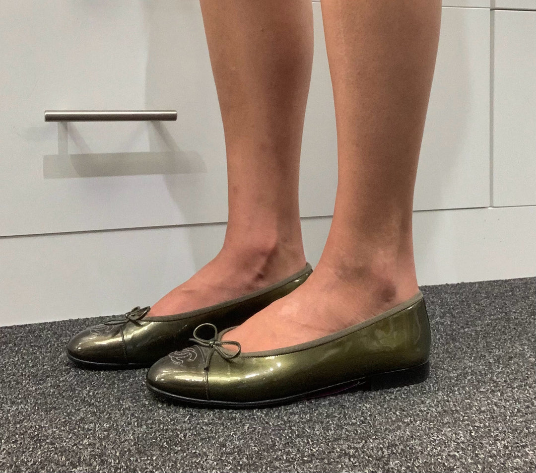 CHANEL Classic Ballet Flats Sz 36.5
