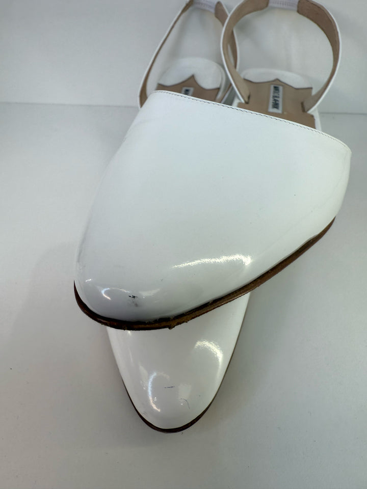 Manolo Blahnik White Patent Leather Slingback DesignerShoes Sz 10.5"