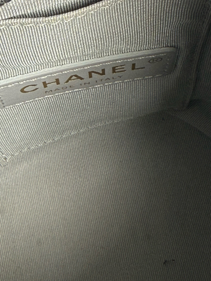 Chanel Small Tweed Bucket Bag Gold hardware Designer Bag