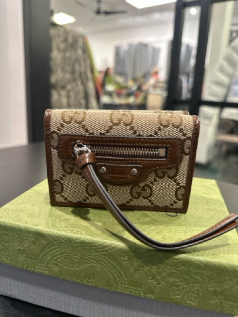 NIB Gucci Wallet Balenciaga Collab Designer