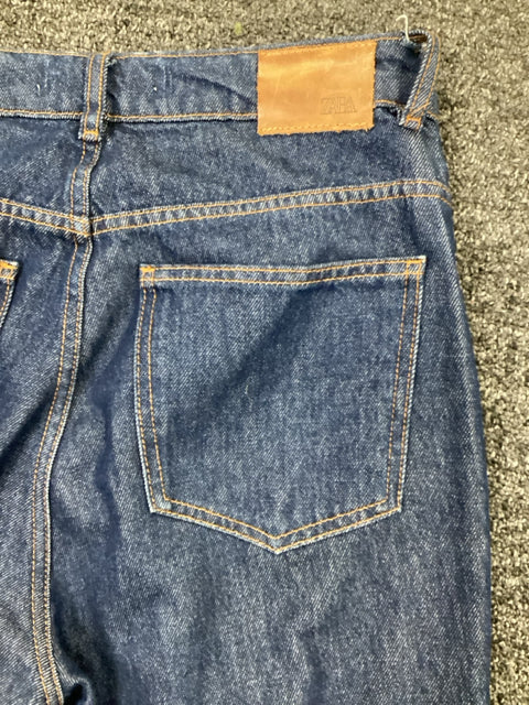 Zara Sz 4 Dark Wash Wide Leg Jeans