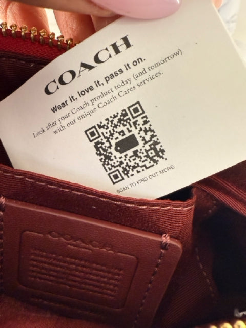 NWT Coach Mini Pebbled Red Leather Rwn File Cross Body