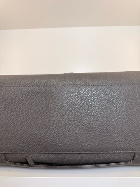 Pre Owned Tumi Grey Leather Pebbled Tote