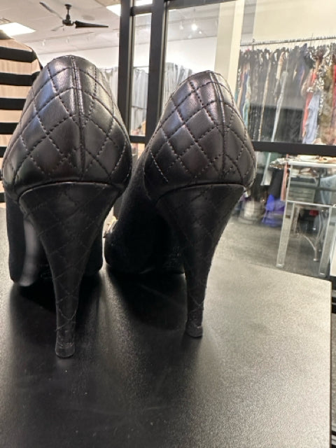 Chanel Sz 40  Black Quilted Heels Shoes Peep Toe