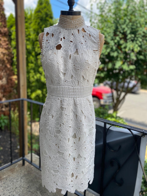 Nicole Miller Sleeveless Lace Overlay Sz 6 Dress