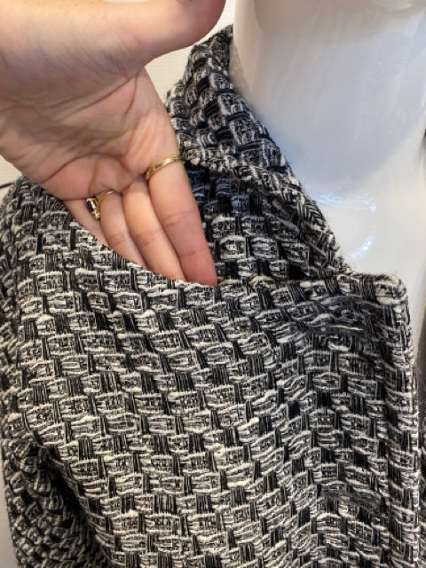 Chanel Grey And Black Tweed Sz 40 Jacket