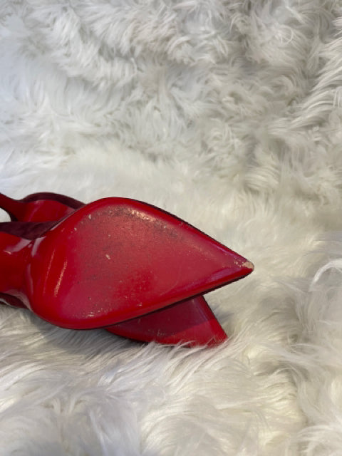 Christian Louboutin Suede Pump Sz 40 Shoe