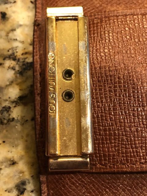 Authentic Pre Loved Louis Vuitton Key Holder