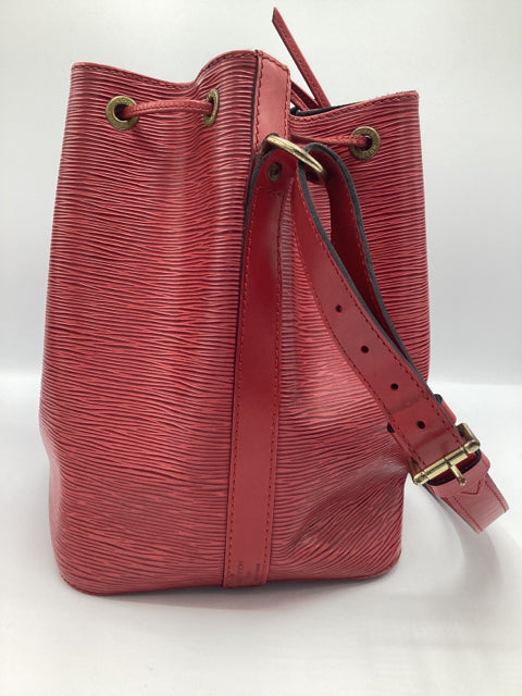 Louis Vuitton Epi Noe Bucket Handbag