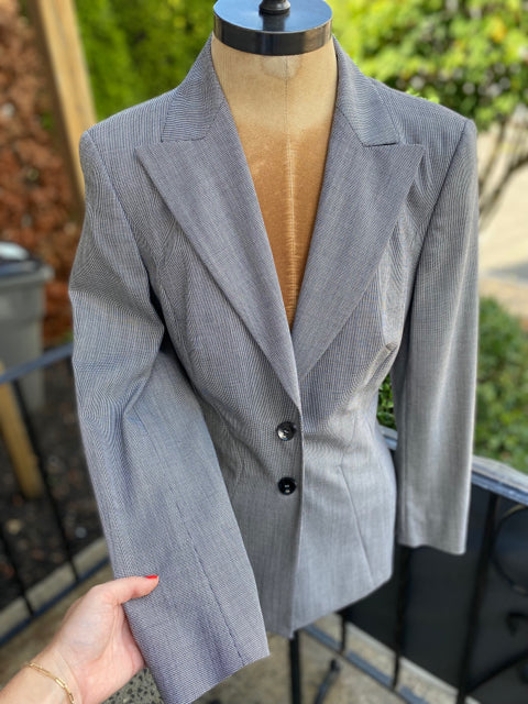 Escada Sz 38 Blazer