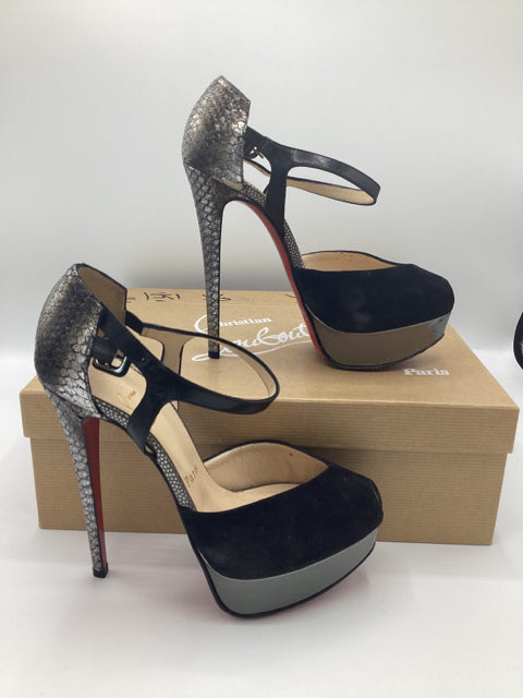 Christian Louboutin Sz 36 Peep Toe Heel Platform Shoe