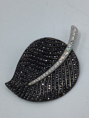 Kenneth Jay Lane Leaf Pin