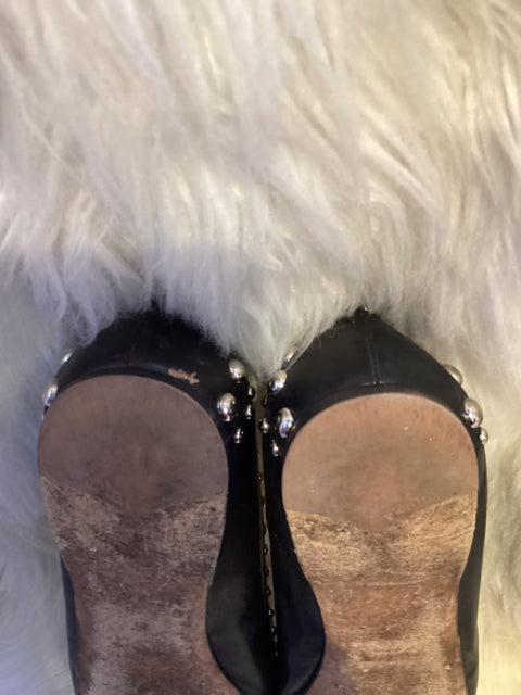 Prada Sz 39 Stud Ballet Flats