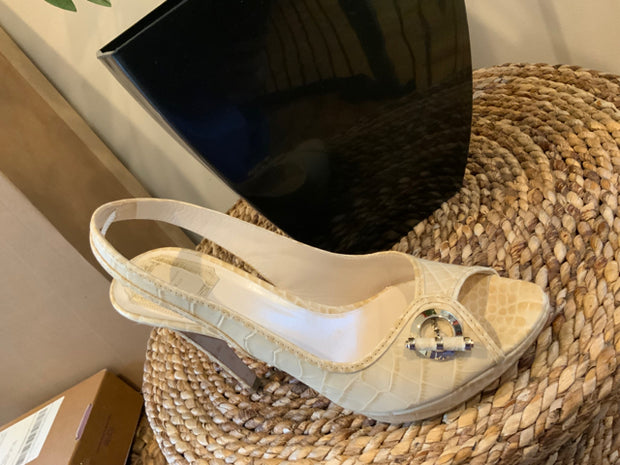 Dior Cannage Charm Peep Toe Sz. 38 Shoe