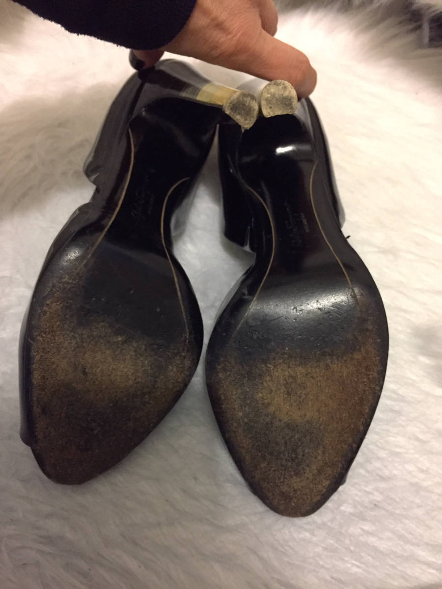 Salvatore Ferragamo D'Orsay Black Patent Leather Pump Rainbow Stripe Heel Shoe