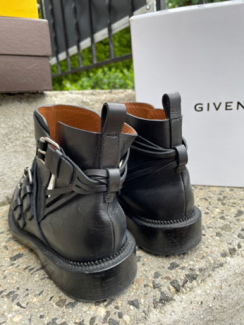 Givenchy Shoe Bottine Plate Mode Low Boot Size 39.5