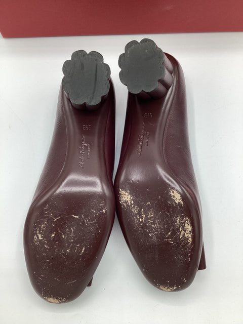 Salvatore Ferragamo Sz 6.5 Borde Calf Shoe Pump