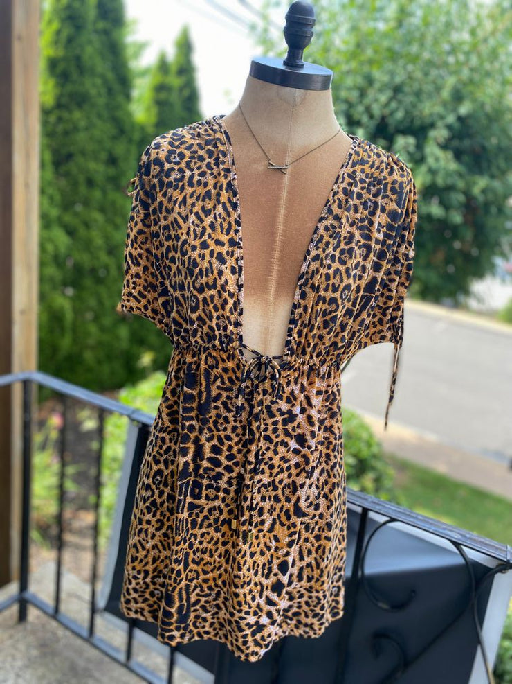 Vix Paula Hermanny Leopard Deep V-Neck Sz Small  Top