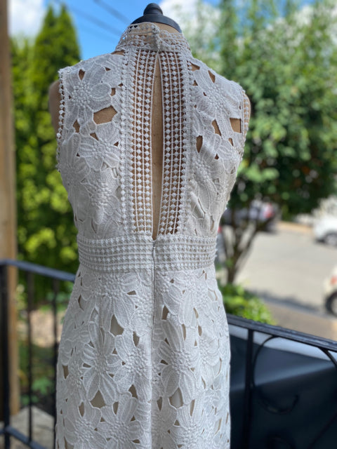 Nicole Miller Sleeveless Lace Overlay Sz 6 Dress