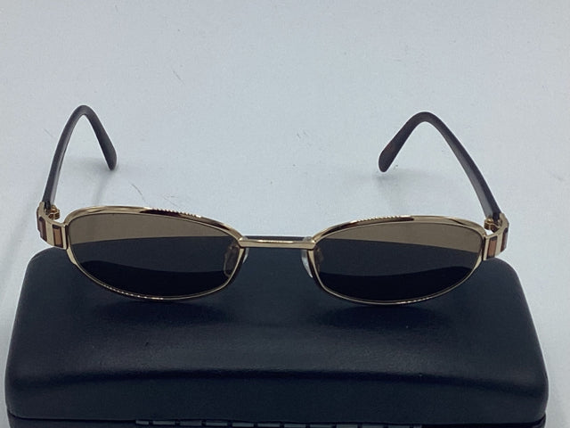Daniel Swarovski Oval Sunglasses