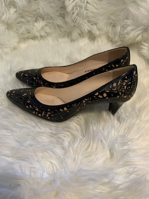Prada Patent Leather Cut Out Pump Sz.39 Shoe