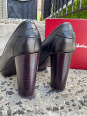 Salvatore Ferragamo Leann Platform Pump Size 8.5 Shoe
