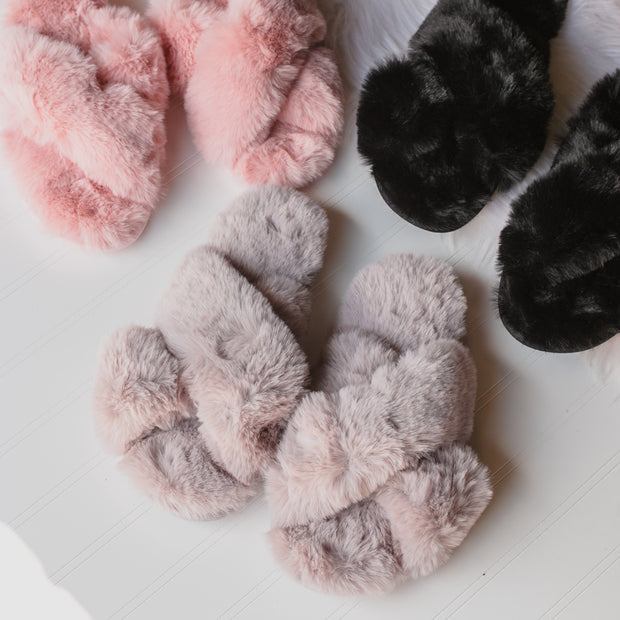 Black Fuzzy Criss Cross Slippers  (L) 9/10
