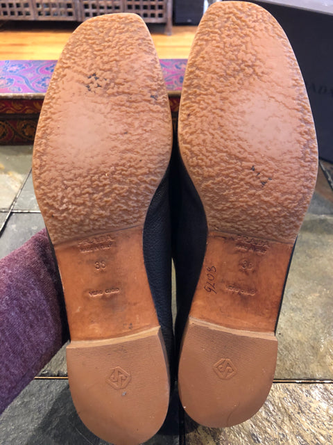 Prada Leather Box Toe Flat Sz 38 Shoe