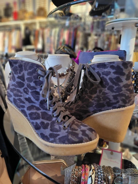 Stella McCartney Sz 37 Leopard Wedge Bootie