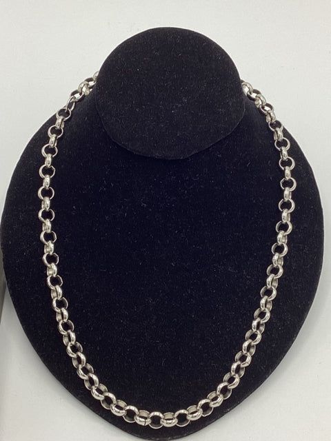 Dean Davidson Rolo Chain Necklace     

Rhodium Plated