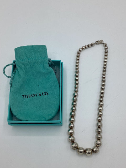 Tiffany & Co. Beaded Necklace

16" length
Graduated beads 