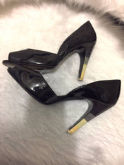 Salvatore Ferragamo D'Orsay Black Patent Leather Pump Rainbow Stripe Heel Shoe