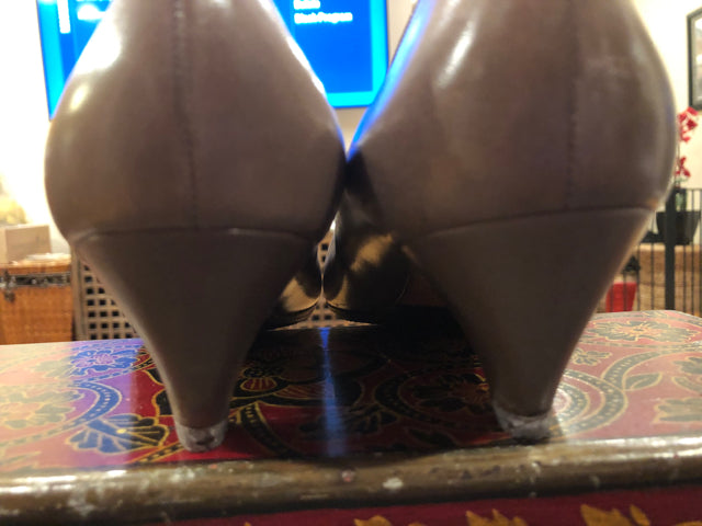 Gucci Vintage Almond Point Pump Sz. 38.5 Shoe