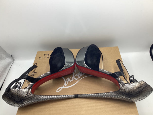 Christian Louboutin Sz 36 Peep Toe Heel Platform Shoe