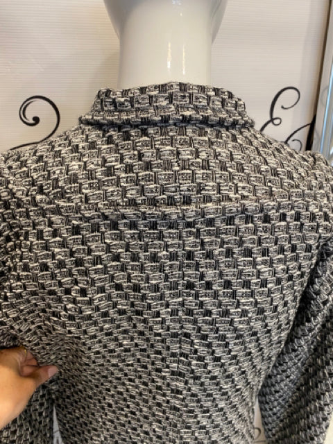 Chanel Grey And Black Tweed Sz 40 Jacket
