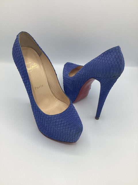 Christian Louboutin Sz 37 Python Platform Heel Shoe Pump