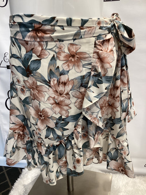 Joa Mini Floral Ruffle Sz M Skirt