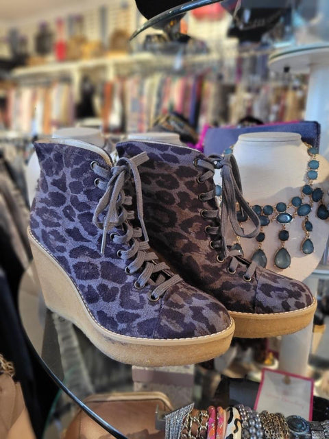 Stella McCartney Sz 37 Leopard Wedge Bootie