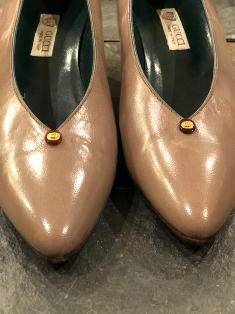 Gucci Vintage Almond Point Pump Sz. 38.5 Shoe