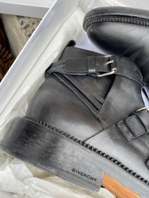 Givenchy Shoe Bottine Plate Mode Low Boot Size 39.5